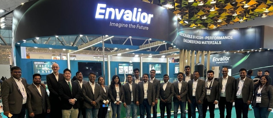 Group photo envalior team